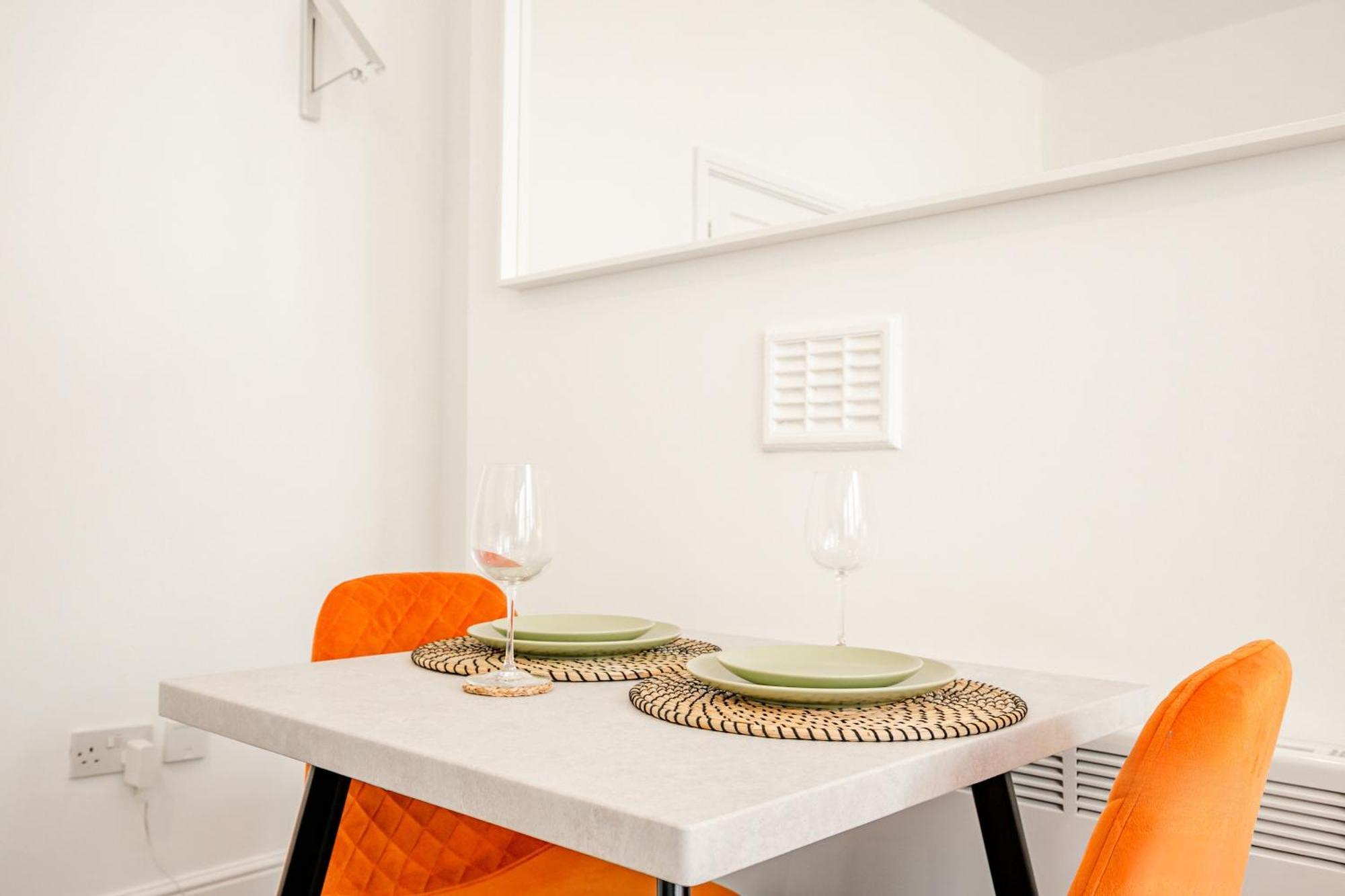 Guest Homes - The Station Studio Worcester Luaran gambar