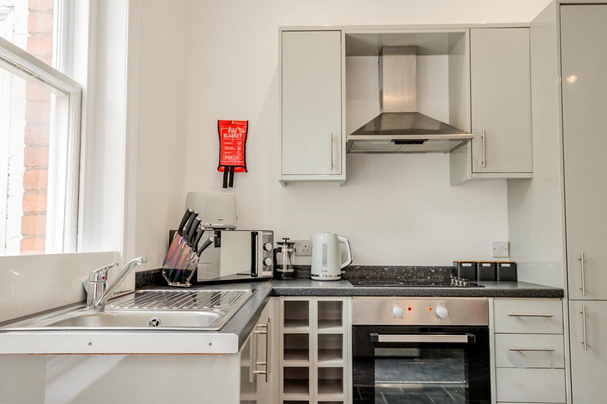 Guest Homes - The Station Studio Worcester Luaran gambar