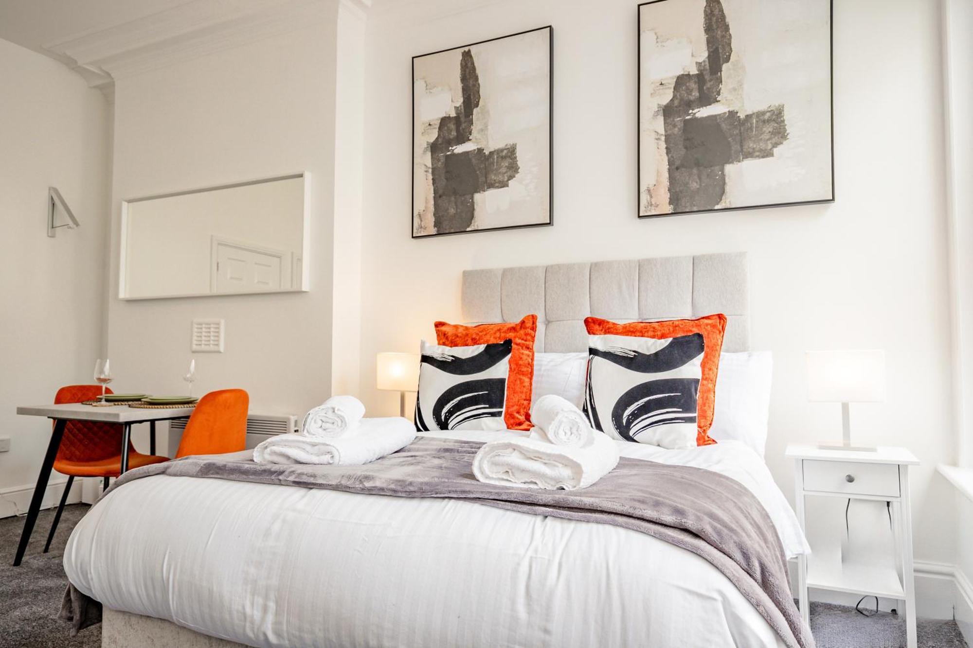 Guest Homes - The Station Studio Worcester Luaran gambar