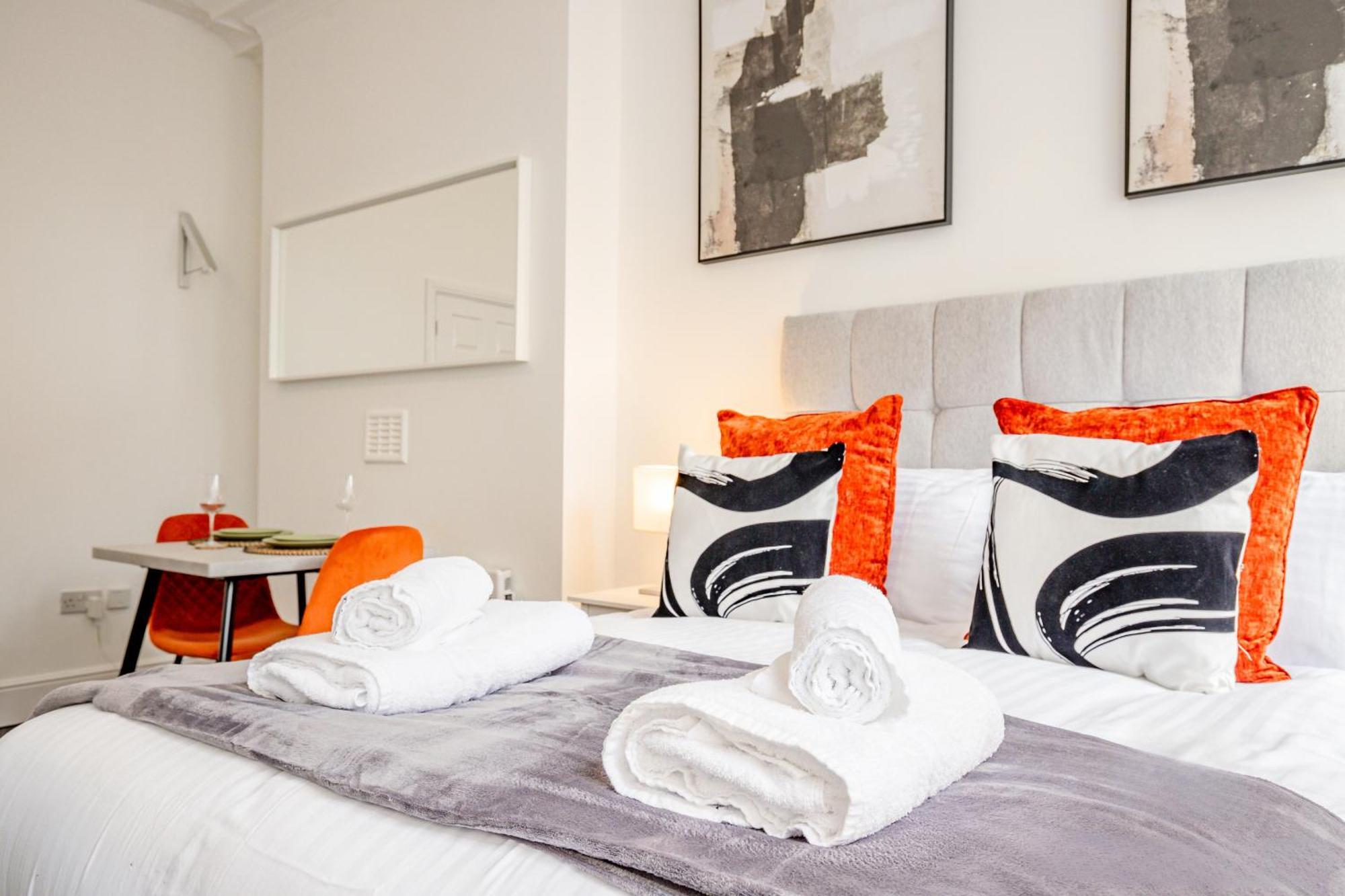 Guest Homes - The Station Studio Worcester Luaran gambar